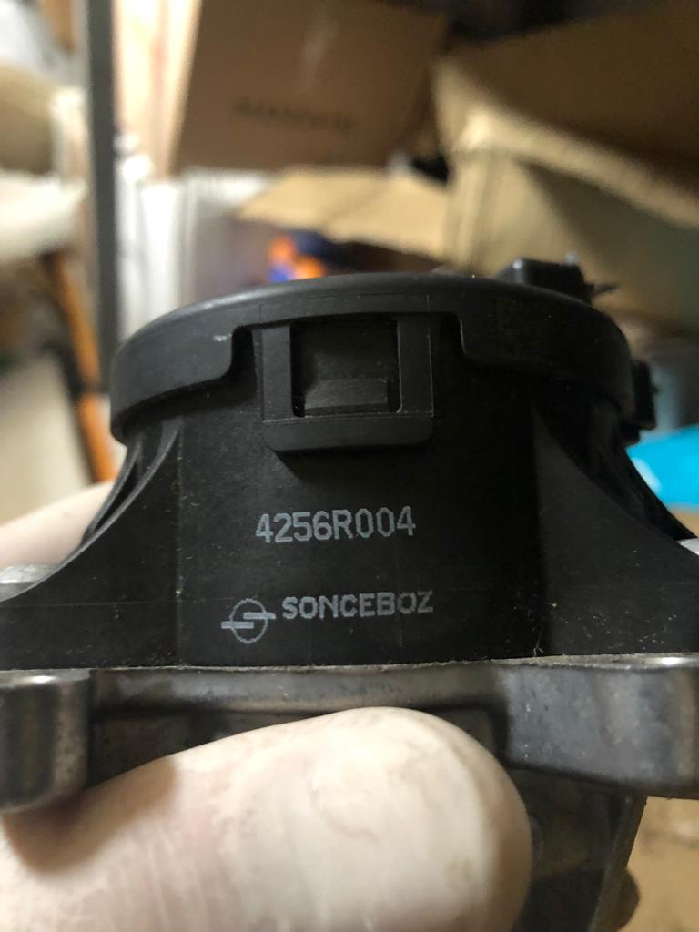 John Deere RE550498 5 Pinli Egr Valf Motoru