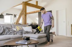 Karcher VC 4 Cordless Premium Myhome 21.6 V Kablosuz Şarjlı Dikey Süpürge