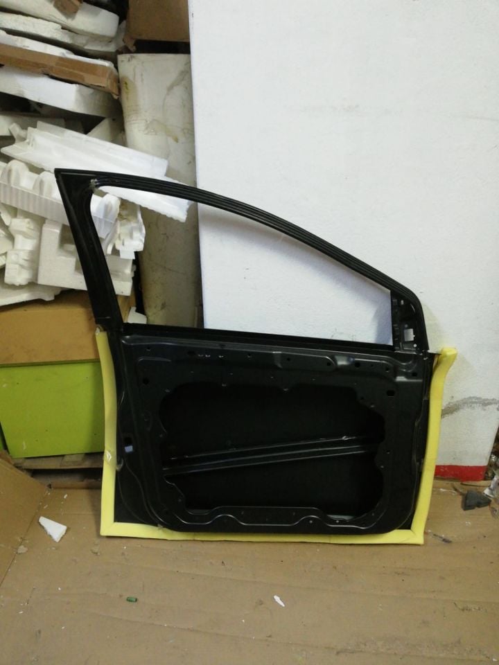 Ford Focus 08- P8m51 A20125 AeN Ön Sol Komple Kapı