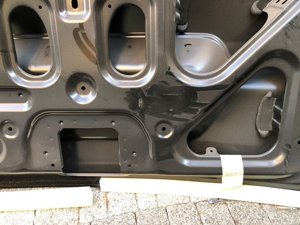 Ford ET76 A40414 A Tek Kapı COURIER 14 Bagaj Kapağı